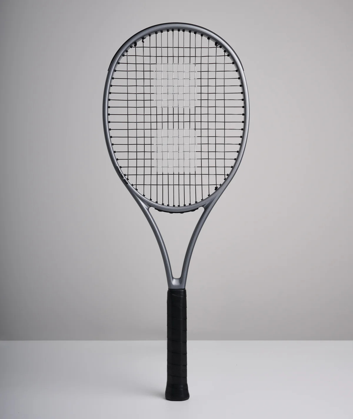 Ракетка теннисная NORDICDOTS Model 98 S - Steel Gloss Ракетка теннисная NORDICDOTS Model 98 S - Steel Gloss